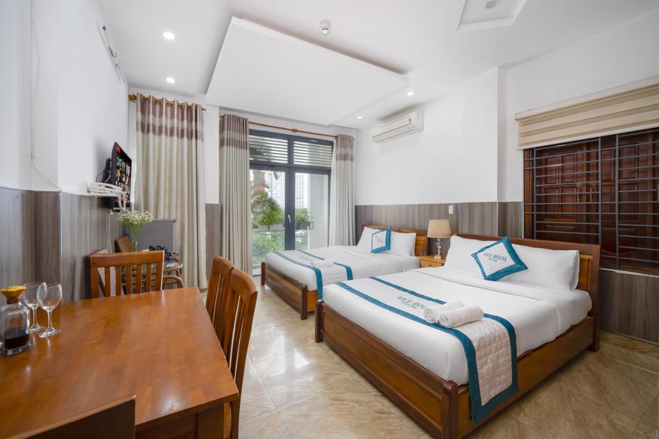 Nice House Hotel - Near My Khe Beach Da Nang Exteriör bild